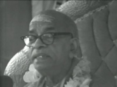 Усиливайте свою беспримесную любовь к Кришне