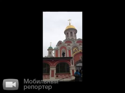 "Обезьяна" на крыше храма, На красной площади