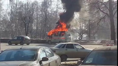 В центре Ульяновска взорвалась машина скорой помощи