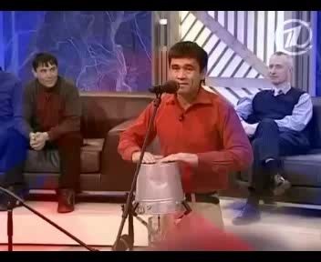 таджик поёт