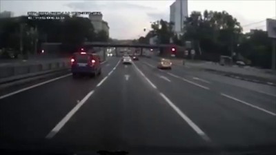 Авария евакуатора в москве
