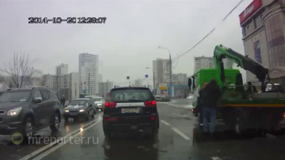 Незнание ПДД и хамство водителя "Московского паркинга"