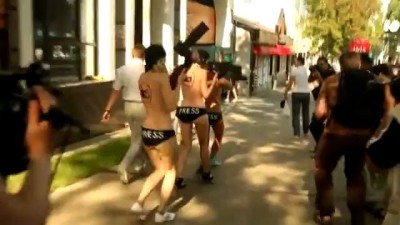 Грузин напал на девушек из группы FEMEN