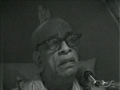 Молодое поколение протестует