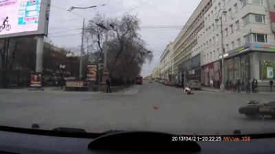 Авария на ул. Ленина, байк vs авто