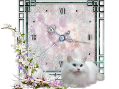 Часы с кошкой