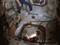 гифки-космонавты-МКС-багаж-прибыл-544042