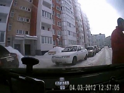Трудный диалог известного таксиста с клиентом.
