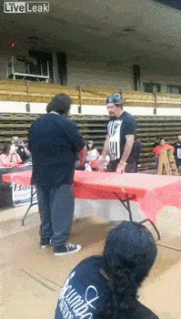 0_14de79_6ebb4a61_orig