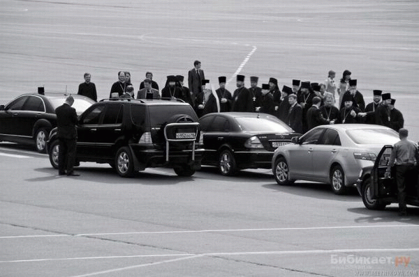 Priest_cars_11