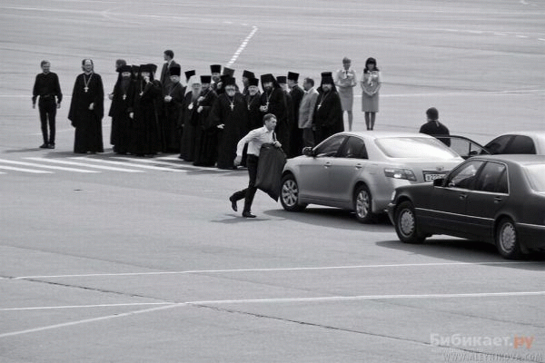 Priest_cars_15