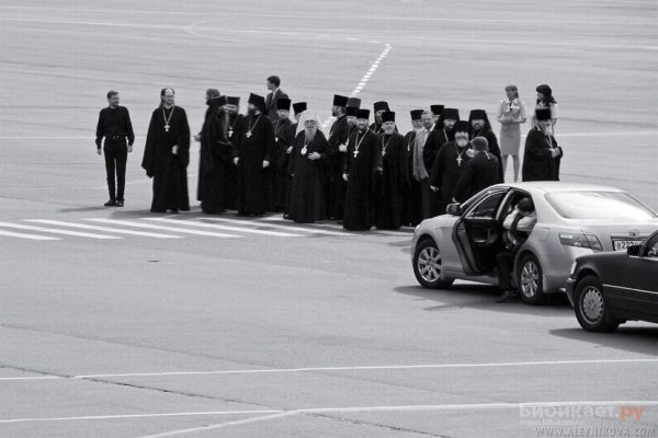 Priest_cars_18