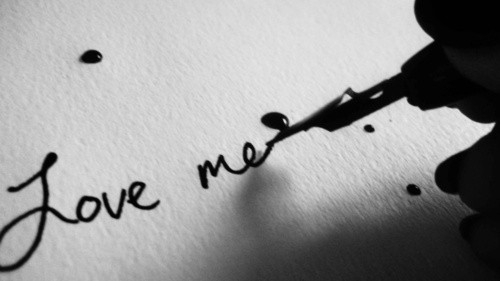 10708111152415828_mid