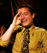 tumblr_mesansbOdS1rqg00io7_r1_250