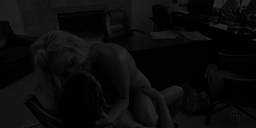 tumblr_nk1qzvQRF71revz5to4_500