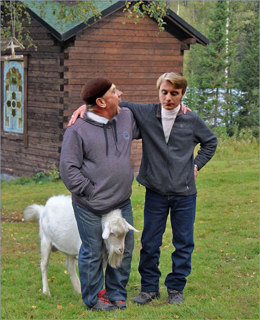 9C5BF938-0001-52AF-3630-6C3446626D04