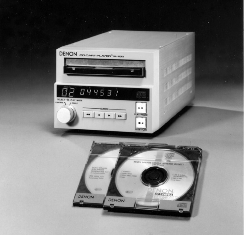 Сд денон. CD плеер Denon. CD DJ проигрыватель Денон 1000. Denon CD И кассетник. Denon CD магнитофон автомобиль.