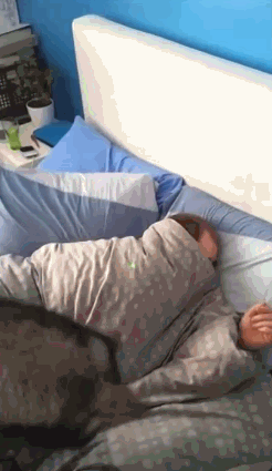 яко будильник