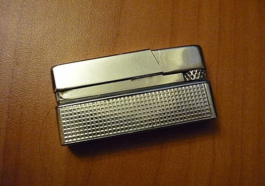 Зажигалка