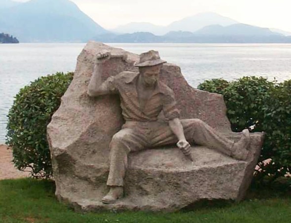 -камнетесу-590x452