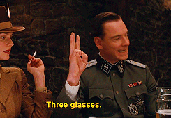 tumblr_mfraoyfffS1rd3lqpo4_250