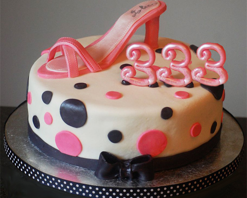 Pink shoe woman_s 30th birthday cake