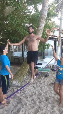 ezgif.com-video-to-gif (13)