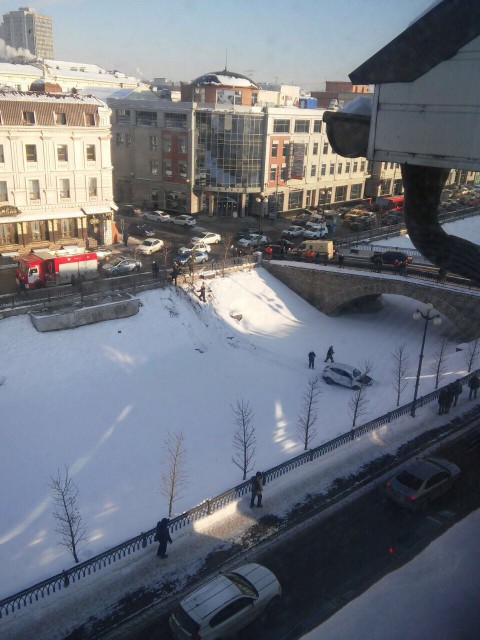 068ea65a-9e9a-43c1-b537-8b6a1add03f1