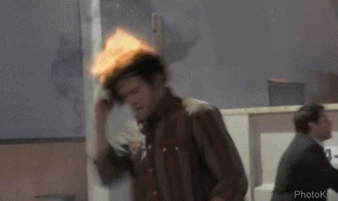 подожгли волосы во сне. краска для головы. у девочки вместо волос ногти. стрижка на сожженные волосы. парикмахер который поджигают волосы.