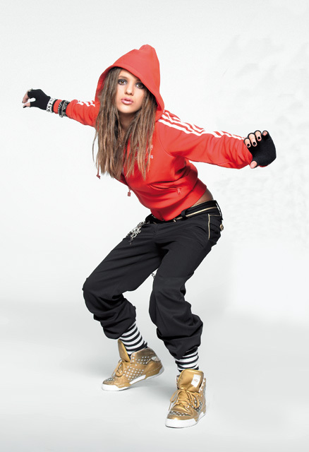 ^763F10401B2C69BB71A5D0FFE856AA701A0F0324C0BDAFF006^pimgpsh_fullsize_distr