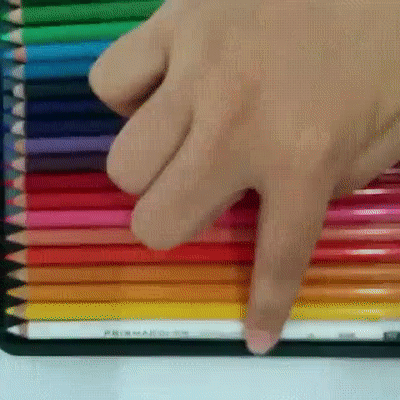 Титры на карандашах