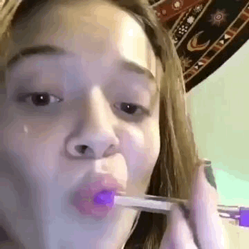 Hk3CFYLUbti2j2wL8BE