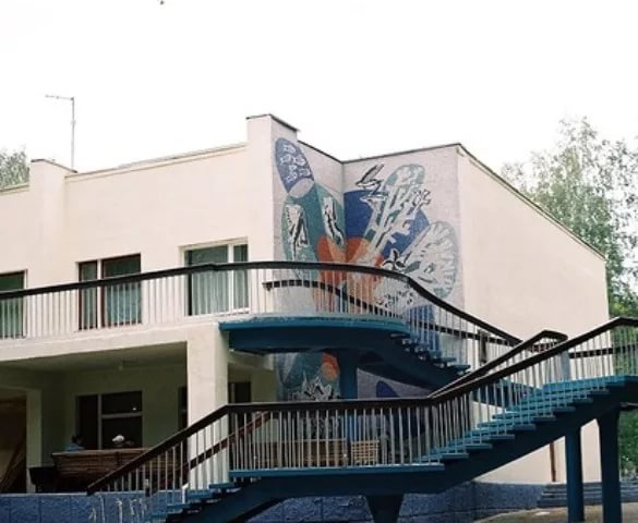 0_183acc_4235c058_orig