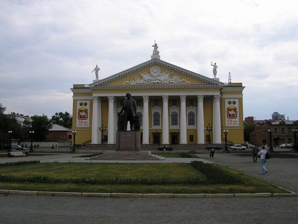 0_145537_9e673efd_orig