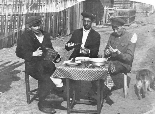 0_f4c46_88888af4_orig