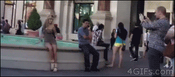 girls_fail_miserably_in_these_hilarious_gifs_08