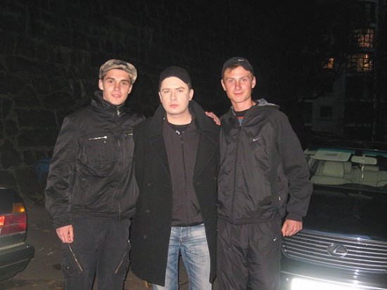 Женя Рогулик слева