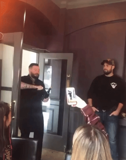 -трюк-с-бутылкой-хороший-тамда-меткий-тамада-5501300