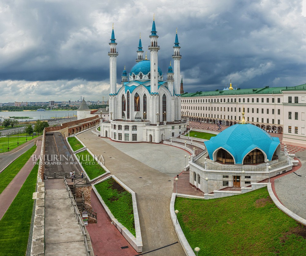 Историко архитектурный комплекс Казанский Кремль местоположение