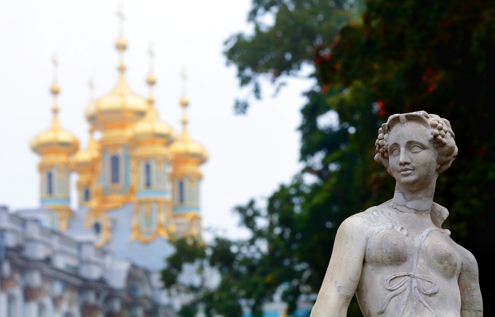 Скульптура царского села. Царское село скульптура мир. Парковая скульптура Екатерининский парк. Статуи в Царском селе.