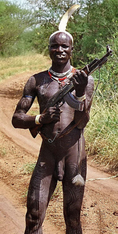 Nigra_s_kalashom_2