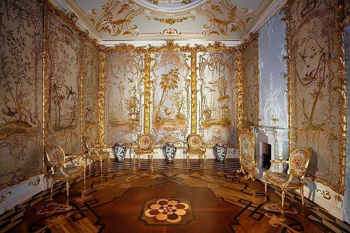 1673071247_pro-dachnikov-com-p-kitaiskii-dvorets-v-oranienbaume-foto-17