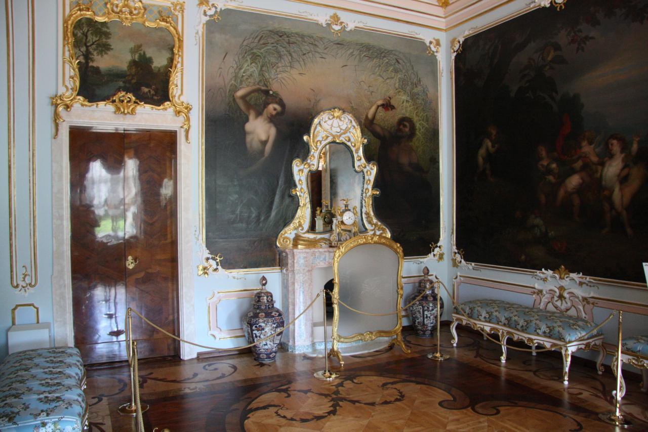 1673071283_pro-dachnikov-com-p-kitaiskii-dvorets-v-oranienbaume-foto-84