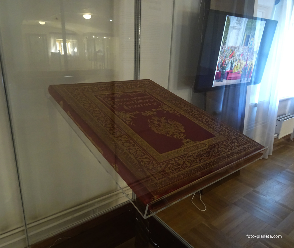 gosudarstvennyy-dvortsovo-parkovyy-muzey-zapovednik-gatchina-949461