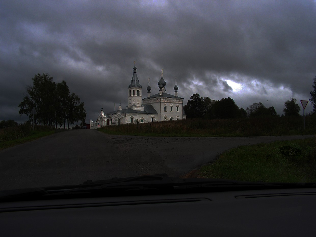 Монастырь Животворящего Креста в Антушково