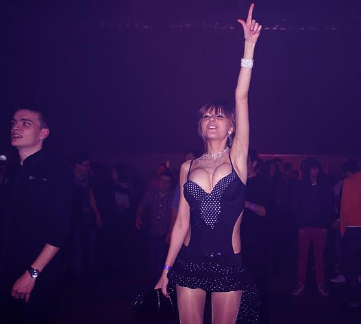 390278_305028016198282_100000732571630_980850_1566274527_n