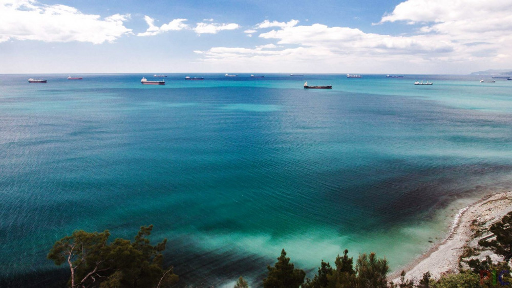 1690316797_panorama_goluboj_buhty
