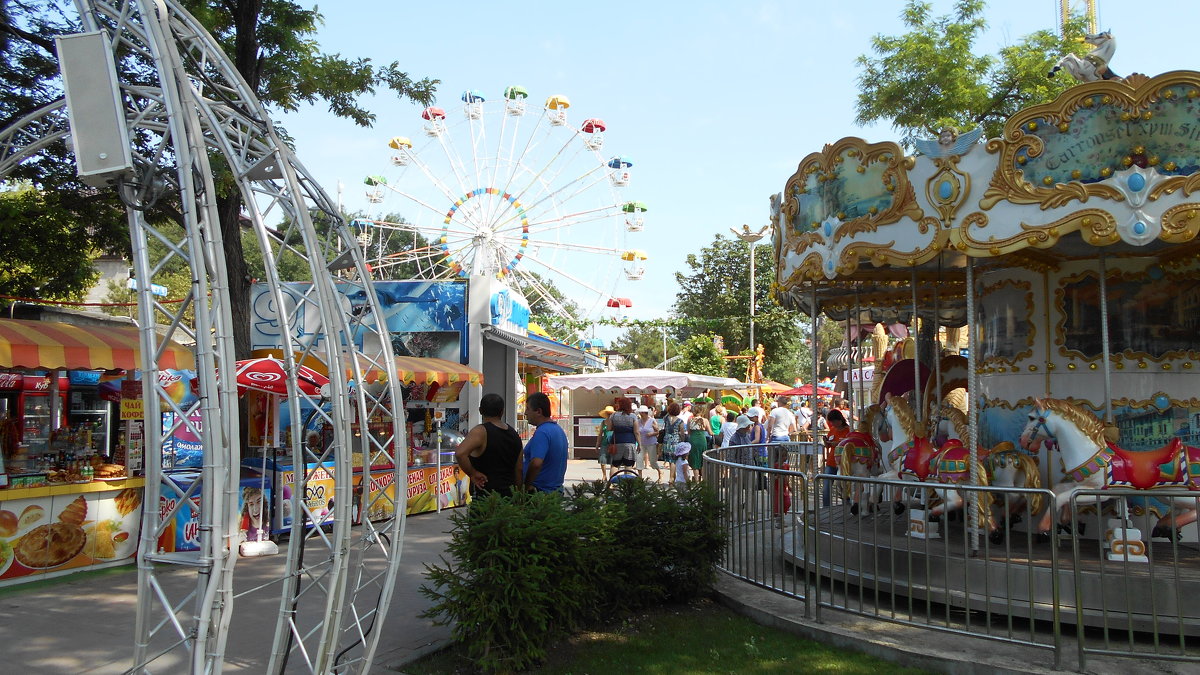07-19-8t49cs-tsentralnyy-park-kultury-i-otdyha