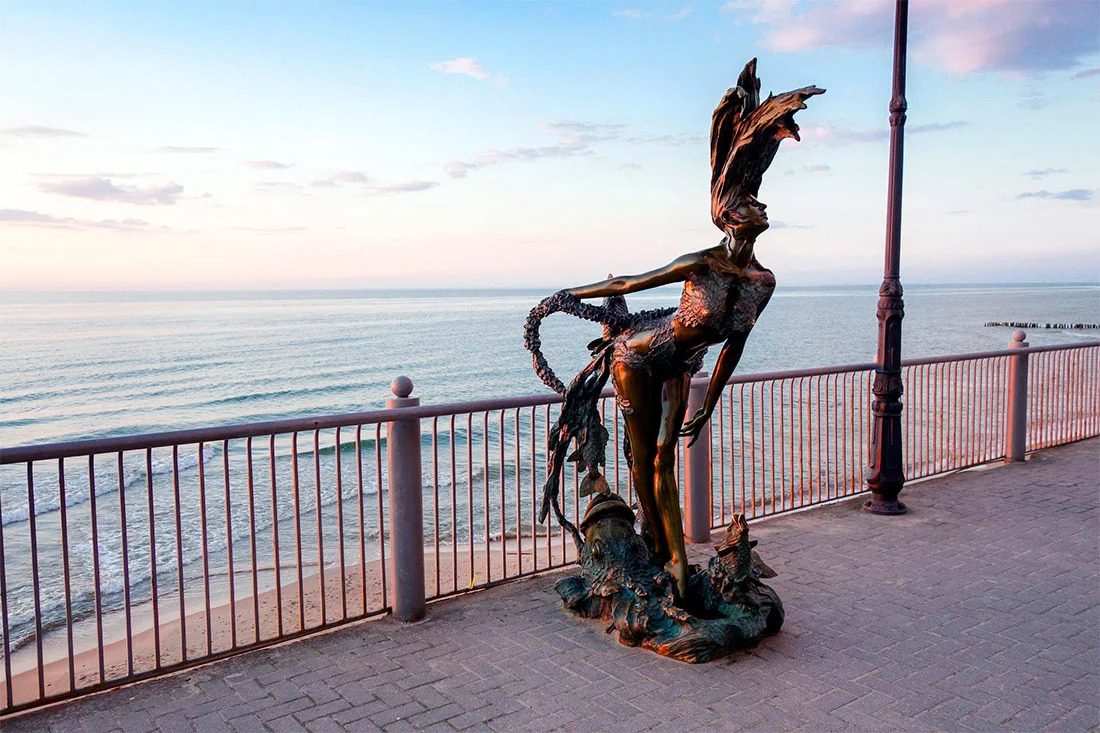 sculpture-of-undine-.jpg