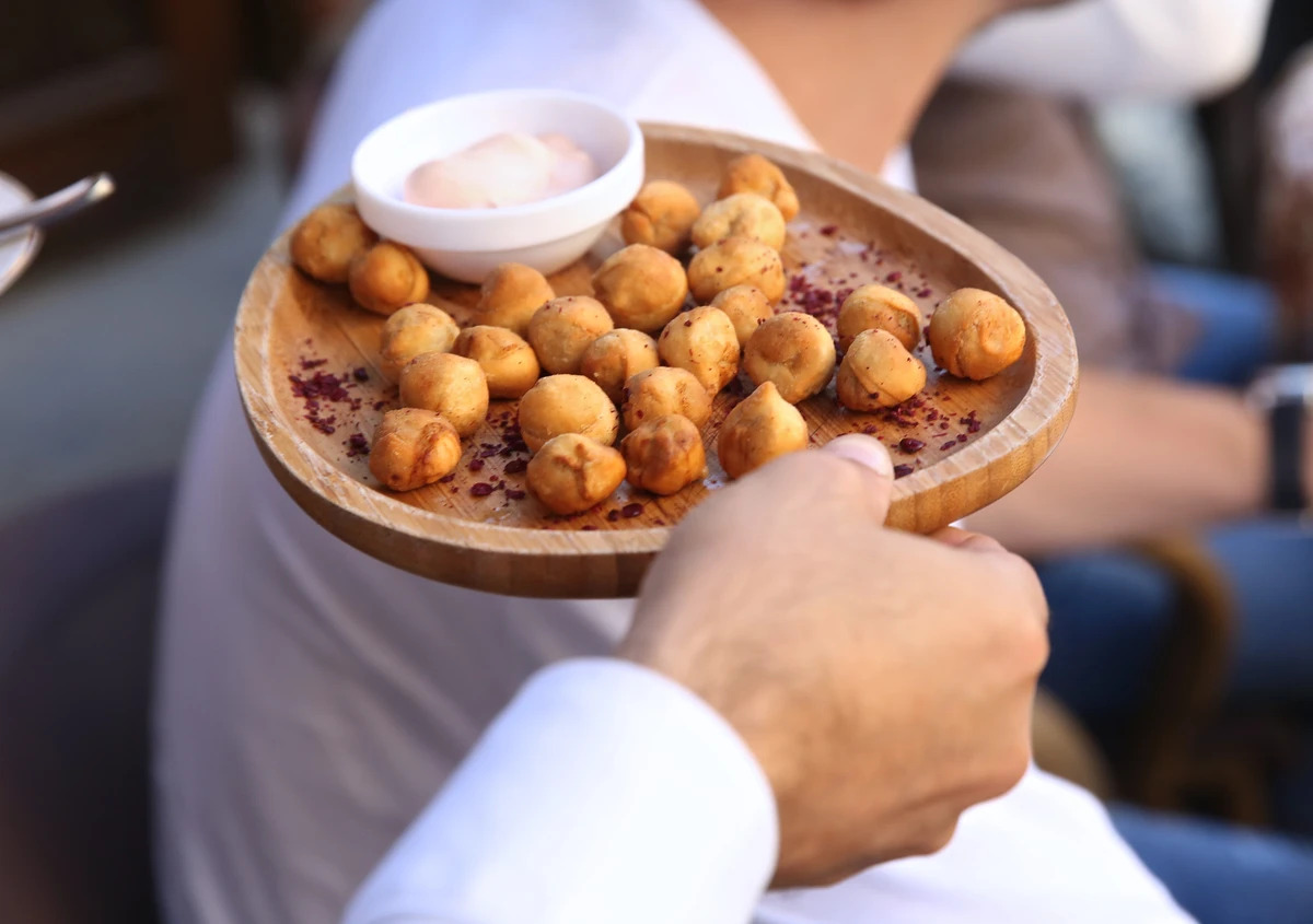 1e73150d-c5e9-4ace-895b-c3321057